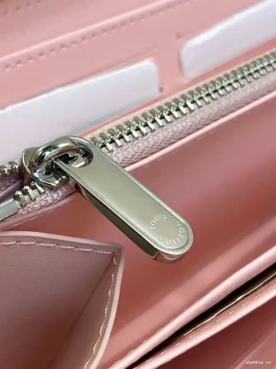 WIS LOUIS WALLET VUITTON ZIPPY 0429